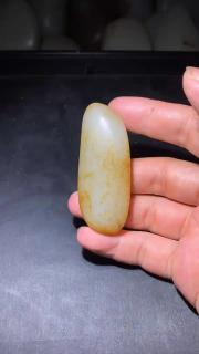 水滴形和田玉吊坠寓意_水滴形和田玉籽料